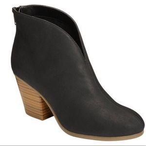 Memory foam ankle boots